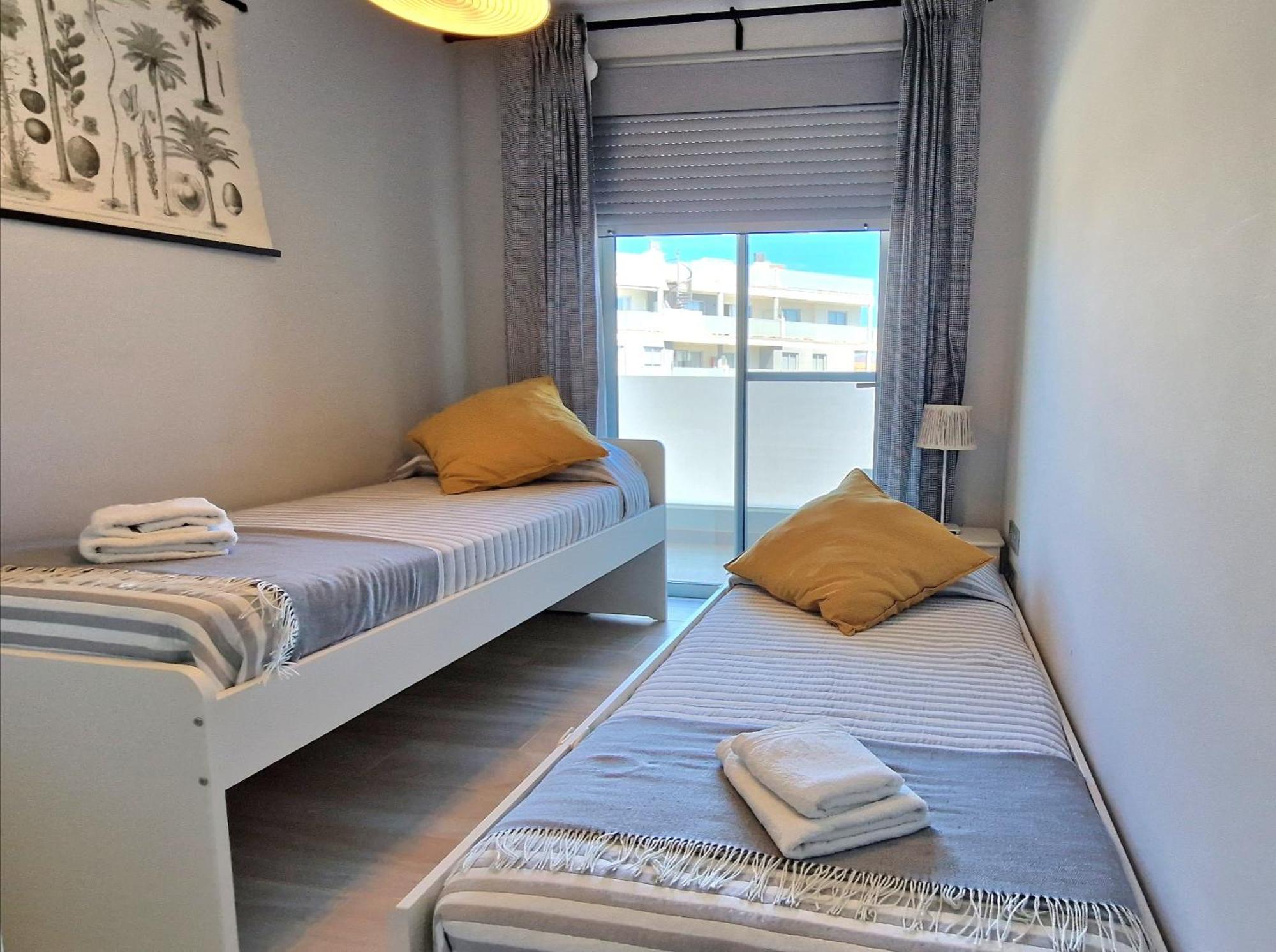 Amplio Y Comodo Apartamento. غراناديا دي أبونا المظهر الخارجي الصورة