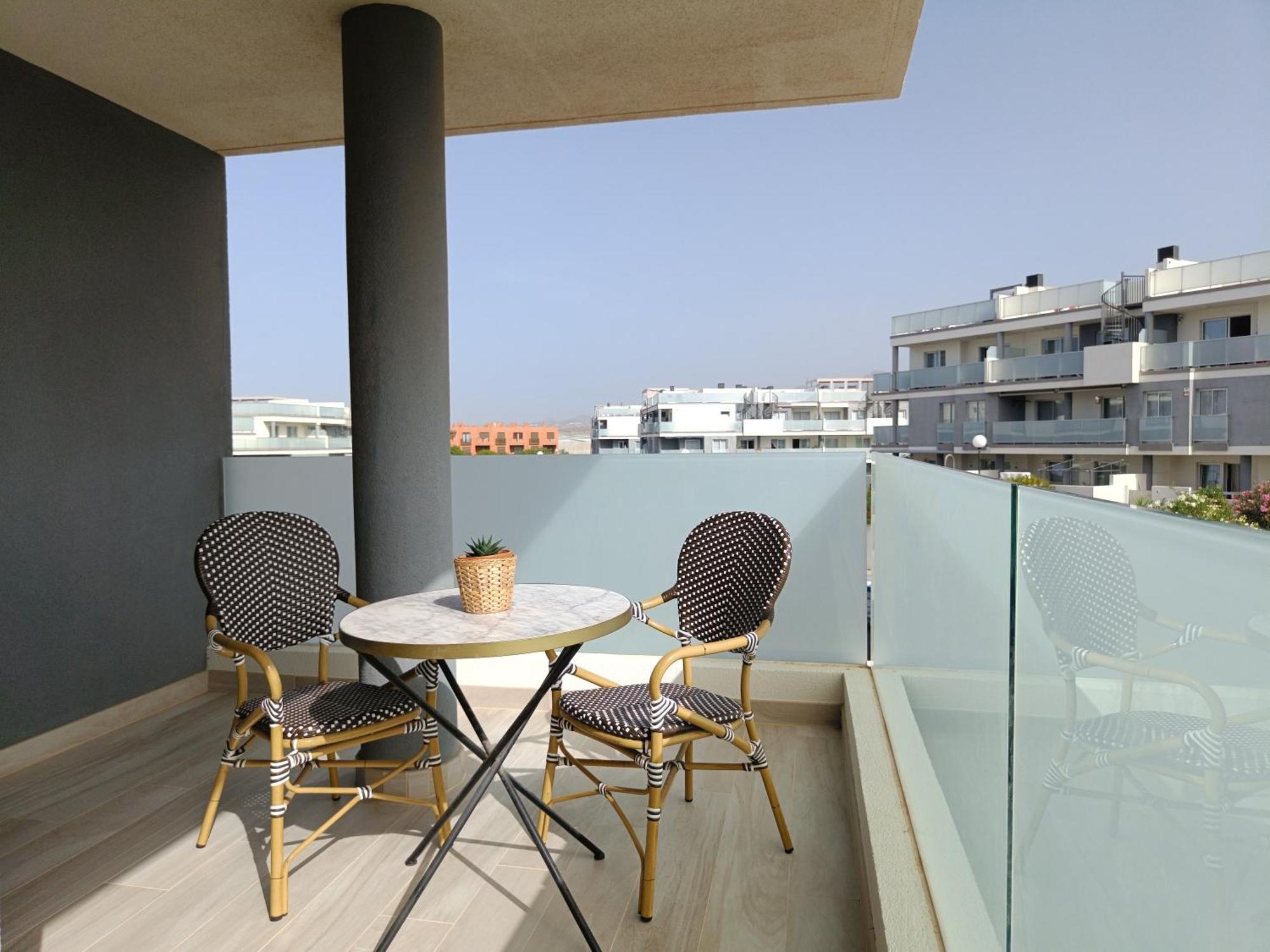 Amplio Y Comodo Apartamento. غراناديا دي أبونا المظهر الخارجي الصورة